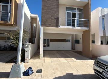 Casa de 4 habitaciones, Chihuahua · Bosques Boreales Aprovecha Esta Oportunidad de Venta Bancaria con Certeza Jurídica.