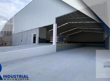 Bodega comercial · 950m² · 4 Estacionamientos · Bodega en Renta en Santa Catarina Nuevo Leon