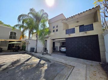 Casa de 3 habitaciones, Monterrey · Casa en Renta Cerradas de Cumbres Monterrey