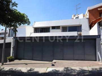 Casa · 425m² · 4 Recámaras · 4 Estacionamientos · Casa en Venta en Villa Verdún, Álvaro Obregón, Cdmx