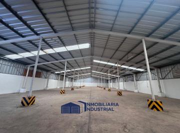 Bodega comercial , Mérida · Bodega en Renta Periferico Norponiente 1,075 m² con Andenes y Rampa de Acceso Amplia Oficina