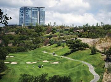 Terreno / Lote , Huixquilucan · Terreno en Venta a Pie de Campo de Golf Principal - Bosque Real