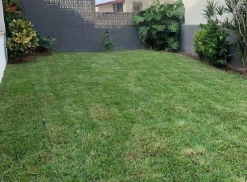 Casa · 252m² · 3 Recámaras · 2 Estacionamientos · Lomas de Rosales