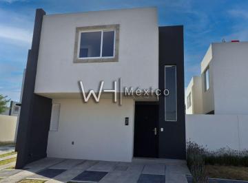 Casa en condominio de 3 habitaciones, Calimaya · Casa en Venta – Fraccionamiento Hacienda de Las Fuentes