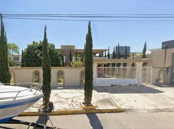 Casa de 4 habitaciones, Ciudad Madero · Casa en Venta en Unidad Nacional, Ciudad Madero, Tamaulipas.