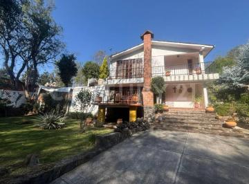 Casa · 495m² · 3 Recámaras · 2 Estacionamientos · Se Vende Casa en Rancho Santa Rosa, Estado de Mexico