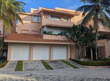 Casa de 4 habitaciones, Benito Juárez · Casa en Venta o Renta en Isla Dorada, Cancún