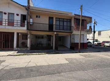 Casa de 5 habitaciones, León · Casa en Venta - Fraccionamiento Guadalupe - a 5 Minutos del Poliforum