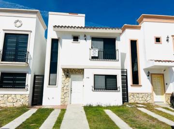 Casa en condominio de 3 habitaciones, Mazatlán · Casa en Venta en Mazatlan, Sinaloa (Privada Azul Marino - Cerritos)