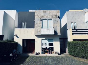 Casa de 3 habitaciones, Metepec · Casa en Venta en Residencial Foresta Metepec Modelo Terra