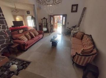 Casa de 2 habitaciones, Cuautla · Venta. Casa. Cuautla. Morelos. Fraccionamiento. Brisas