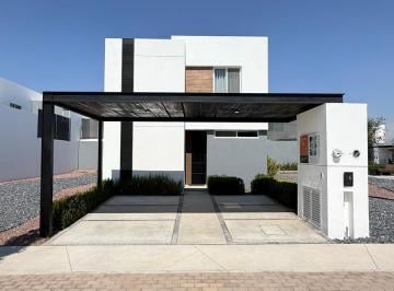Casa · 125m² · 2 Recámaras · 2 Estacionamientos · Olena Mod 2