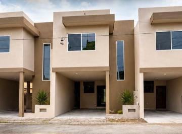 Casa · 141m² · 3 Recámaras · 1 Estacionamiento · Casa en Barandillas