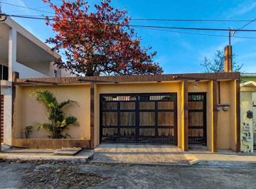Casa · 99m² · 1 Recámara · 4 Estacionamientos · Casa en Venta en Jose Lopez Portillo