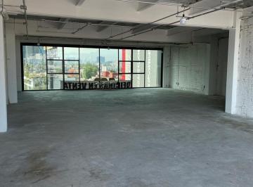 Oficina · 200m² · 3 Estacionamientos · Oficina en Venta en Viaducto