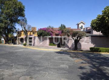 Casa · 460m² · 3 Recámaras · 4 Estacionamientos · Venta Casa Jardines de San Mateo Naucalpan 11233