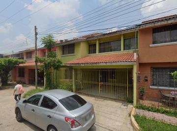 Casa de 4 habitaciones, Centro · ¡Tu Propiedad en El Corazón de Puerto Vallarta! Excelente Plusvalía