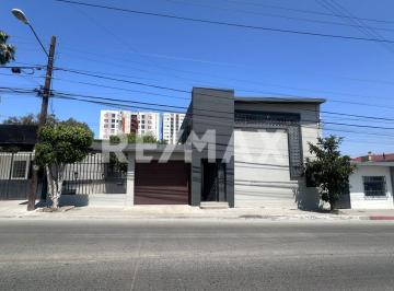 Departamento · 75m² · 2 Recámaras · 1 Estacionamiento · Departamento en Renta en Av Ermita Sur, Tijuana, Excelente Ubicación y Acceso Rápido - (4)