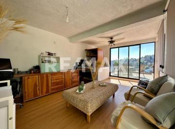 Casa · 231m² · 3 Recámaras · 2 Estacionamientos · Casa en Venta en Lomas de Las Águilas - (4)