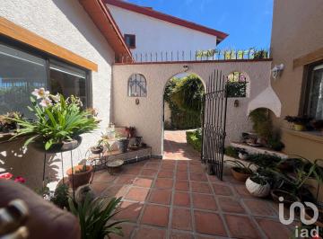 Casa · 536m² · 4 Recámaras · 5 Estacionamientos · Casa en Venta Vista Real Querétaro, Corregidora