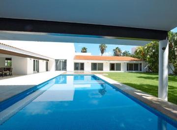fb2373f318bc62aa1f8a4642f9ed127917ab97767f514db304dd56574c66babf · Renta Casa de Lujo en Villa Magna