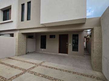 Casa · 196m² · 3 Recámaras · 1 Estacionamiento · Casa - Jesús Luna Luna