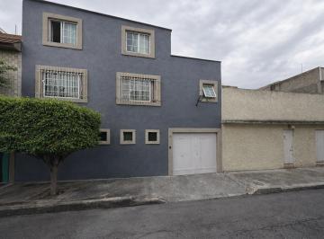Casa de 6 habitaciones, Iztacalco · Casa en Venta en Calle Sur 16 Agricola Oriental