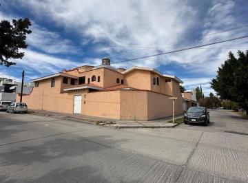 Casa · 616m² · 4 Recámaras · Casa en Venta Excelente Ubicacion
