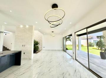 Casa en condominio de 4 habitaciones, Emiliano Zapata · Excelente Casa Nueva en Venta Paraiso Country Club con Alberca Jardin 4 Recamaras