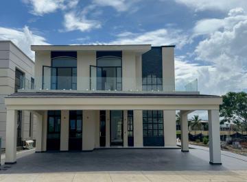 Casa de 4 habitaciones, Mazatlán · Casa en Venta en Residencial Marina Campo de Golf Mazatlán