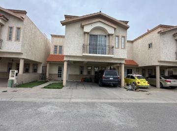 Casa · 192m² · 4 Recámaras · 2 Estacionamientos · Casa en Venta Fracc. Canto de Murano en Cd. Juarez Chih.