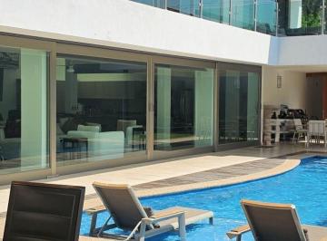 Casa de 4 habitaciones, Cuernavaca · Casa en Venta en La Col. Acapatzingo, Cuernavaca, Morelos