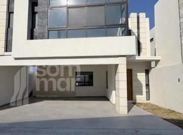 Casa de 4 habitaciones, Saltillo · Residencia en Preventa en Residencial La Escondida