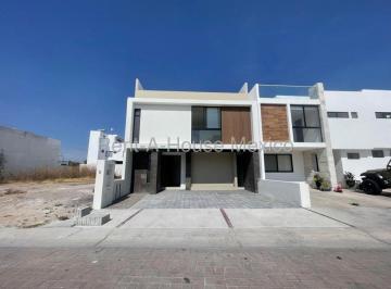 Casa de 4 habitaciones, Corregidora · Cañadas del Arroyo Casa en Venta de 4 Recamaras Rah1801