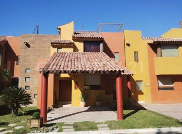 Casa · 207m² · 2 Recámaras · 1 Estacionamiento · Casa en Renta Quintas Campestre Los Laureles, Torreón, Coah