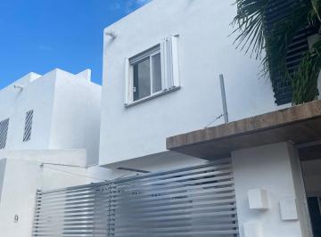 Casa · 3 Recámaras · 2 Estacionamientos · Casa en Venta 3 Recámaras Isla Azul