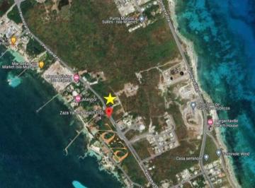 Terreno / Lote · 626m² · Terreno en Isla Mujeres Para 3 Viviendas