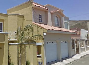 Casa de 6 habitaciones, Ensenada · Casa en Ensenada, Baja California