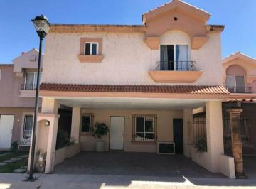 Casa de 3 habitaciones, Aguascalientes · Fv Casa en Venta de Dos Plantas en Arroyo El Molino