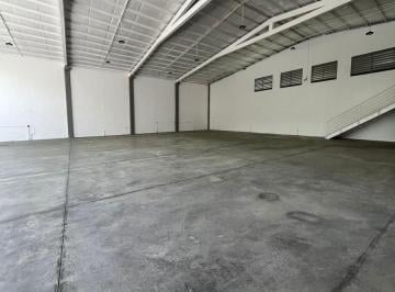 Bodega comercial · 1050m² · Bodega en Renta en Zona del Uro