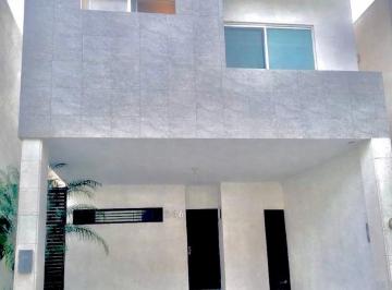 Casa · 167m² · 3 Recámaras · 2 Estacionamientos · Casa en Venta Paseo del Vergel, Sur de Monterrey