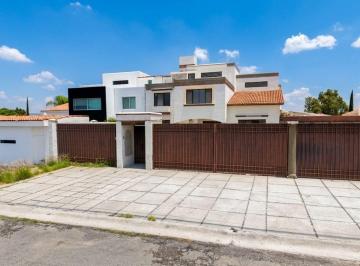 Casa de 5 habitaciones, Querétaro · Casa en Remate Hipotecario en Provincia Juriquilla