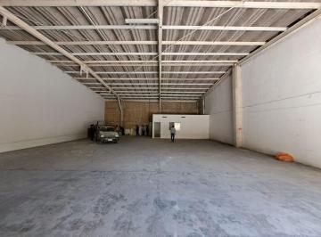 Local comercial · 431m² · Renta de Bodega con Oficina en Av Colosio, Cancún