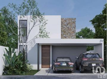 Casa · 126m² · 2 Recámaras · 2 Estacionamientos · Casa Nueva en Venta con Piscina en Privada con Amenidades en Conkal, Yucatán.