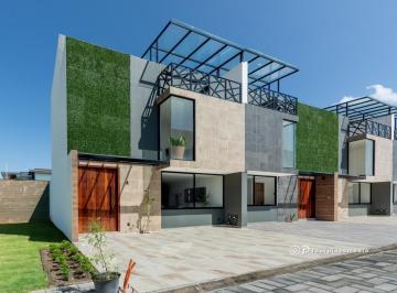 Casa · 171m² · 3 Recámaras · 2 Estacionamientos · Casa en Barrio Jesús Tlatempa