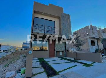 Casa de 3 habitaciones, El Marqués · Casa en Venta en Capital Sur, El Marqués, Querétaro.