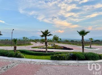 Terreno / Lote · 198m² · Terreno en Venta Ciudad Maderas Corregidora Qro 198 m² $970 Mil | Infonavit y Bancario