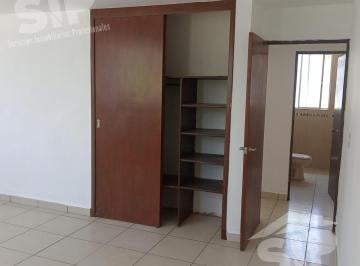 Departamento · 80m² · 2 Recámaras · 2 Estacionamientos · Rento Depa Sin Amueblar Planta Alta Col Jardin en Saltillo