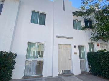 Casa de 3 habitaciones, León · Casa en Venta en Fraccionamiento El Palmar
