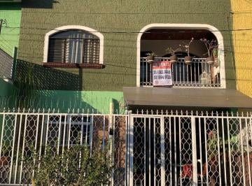 Casa · 181m² · 4 Recámaras · 1 Estacionamiento · Casa en Venta en Lomas de Zapopan